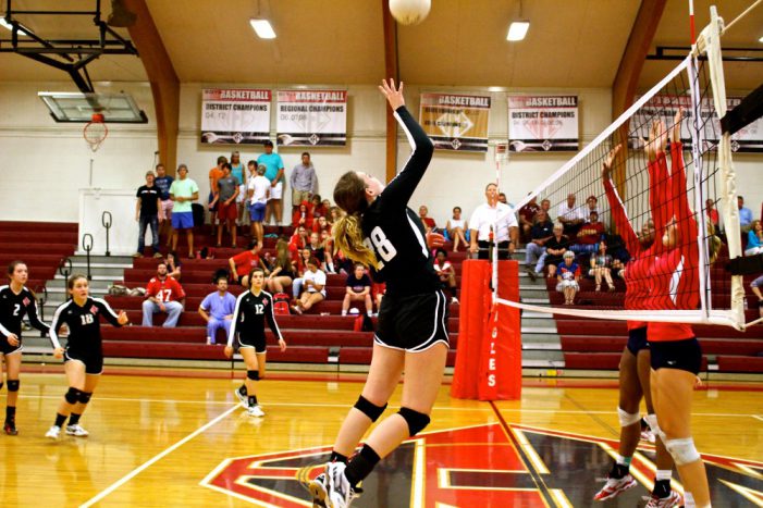 Eagles Volleyball Face Tough Loss After Strong Weekend