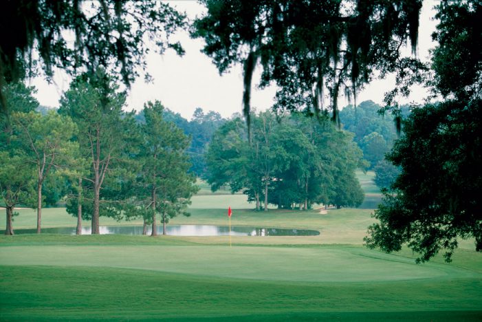 Florida Community Approves Rules for Converting Golf Course to Residential Development