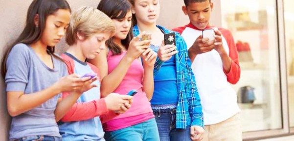 Social Media, Teen Labor Bills Teed Up