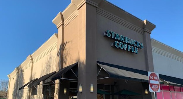 Tallahassee Starbucks Unionized, CEO Offers New Benefits