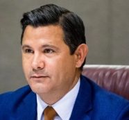 Pizzo Exits Party, Leadership Post