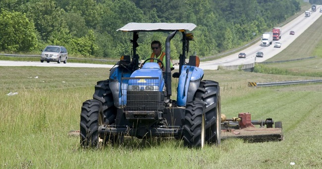 Leon County Commission Approves Contract for Inmate Roadside Work