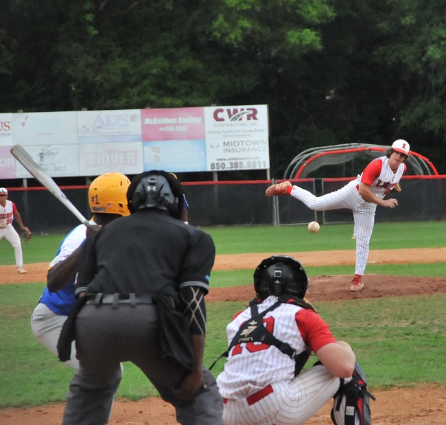 Leon Scores 17 Runs, Defeats Rickards