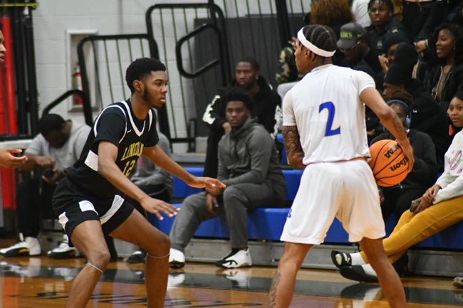 Rickards Boys Basketball Team Defeats Lincoln