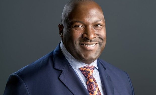 Daryl Parks Leads Mayoral Candidates in Contributions