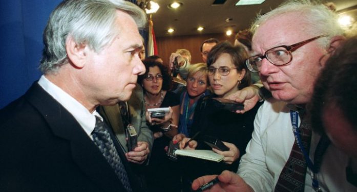 Cotterell, an ‘Institution’ in Political Coverage, Dies