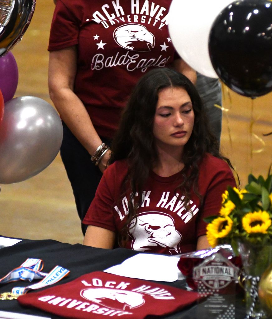 This image has an empty alt attribute; its file name is DSC_5388-873x1024.jpg