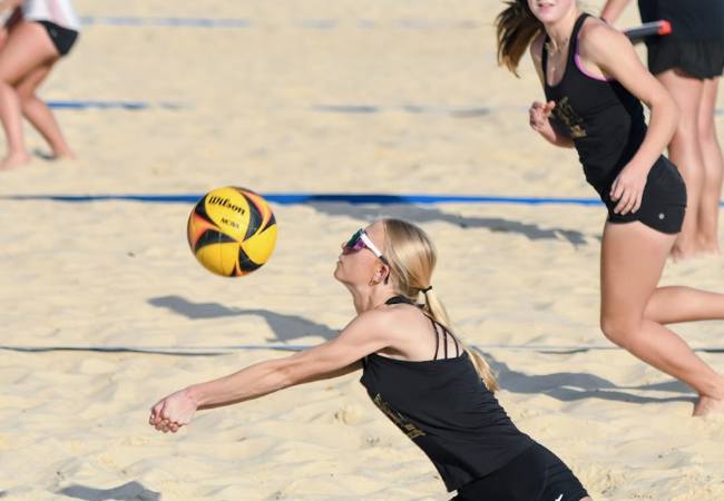 Florida High Beach Volleyball Beats Leon in Close Match